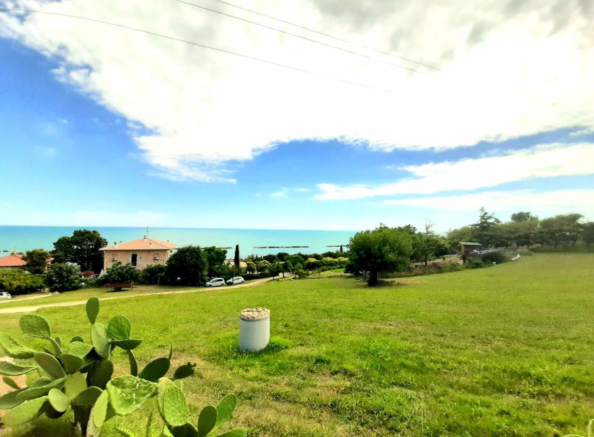 Bio Agriturismo Mare In Campagna Campofilone Экстерьер фото