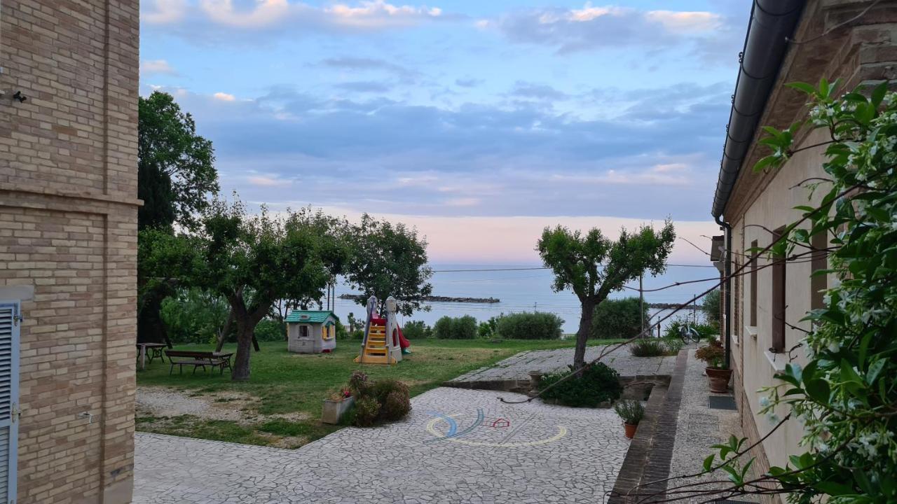 Bio Agriturismo Mare In Campagna Campofilone Экстерьер фото